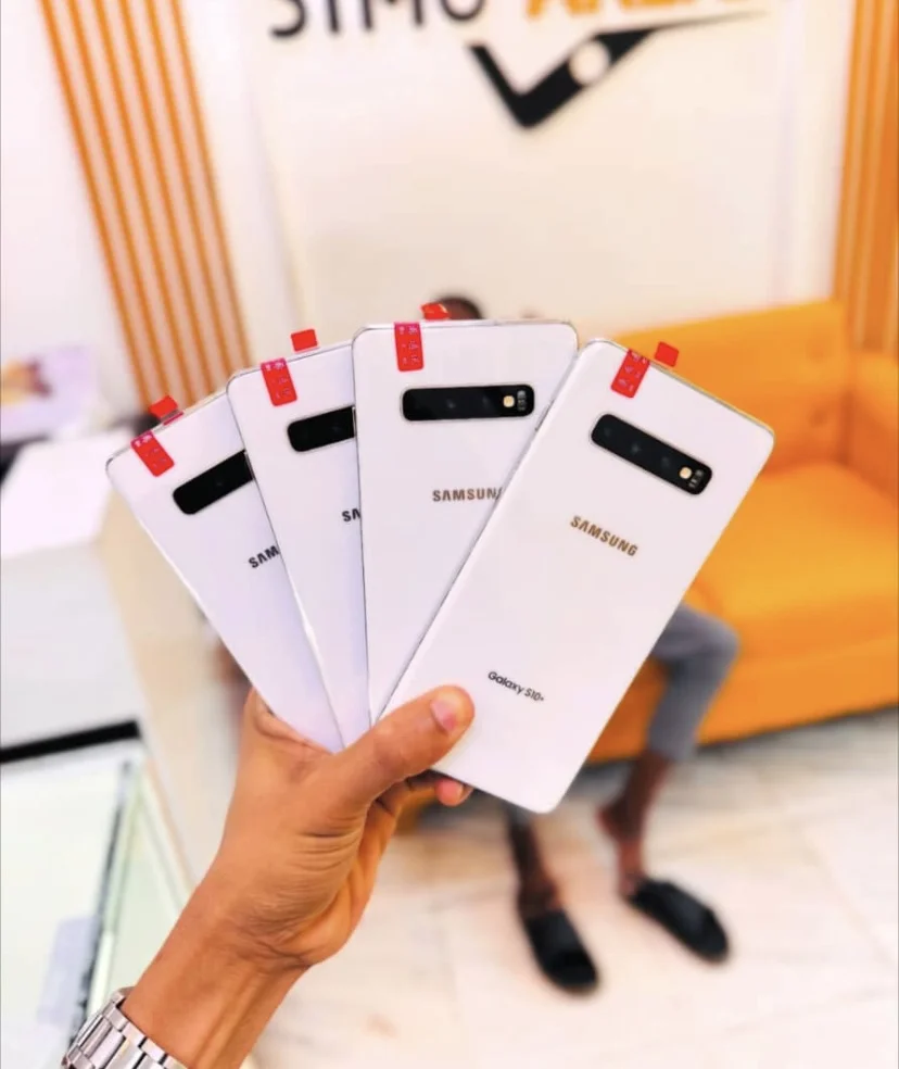 SAMSUNG GALAXY s10+